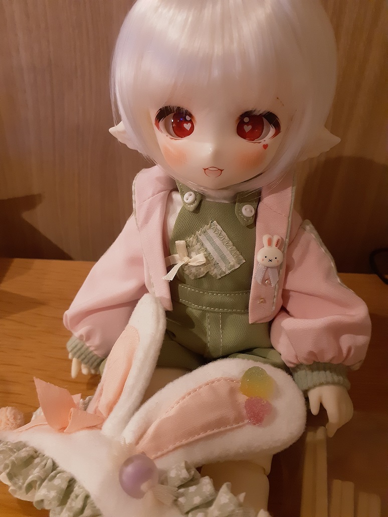 doll picture